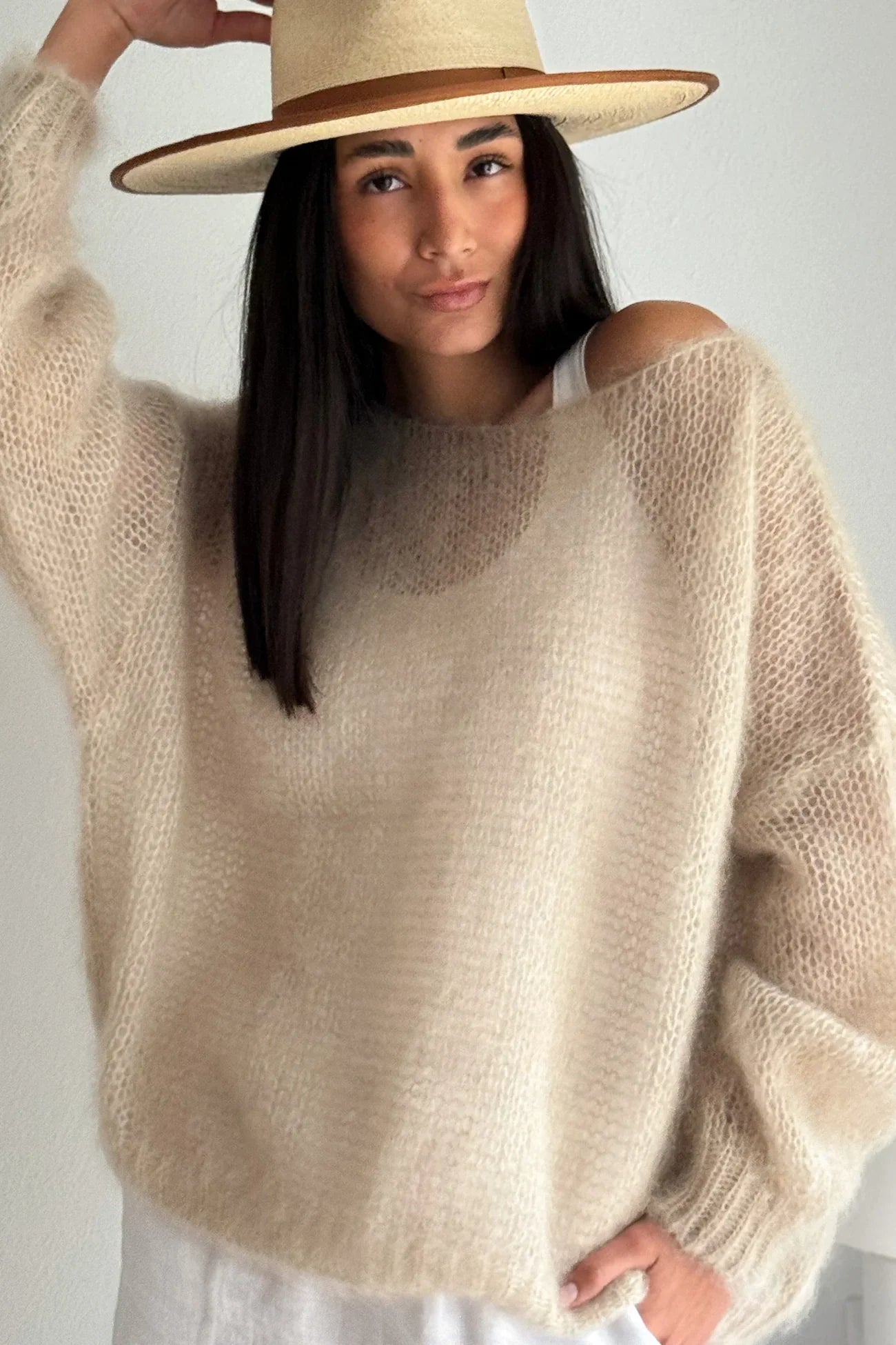 MIRRACH DESIGN WOMEN'S KNITTED SWEATER